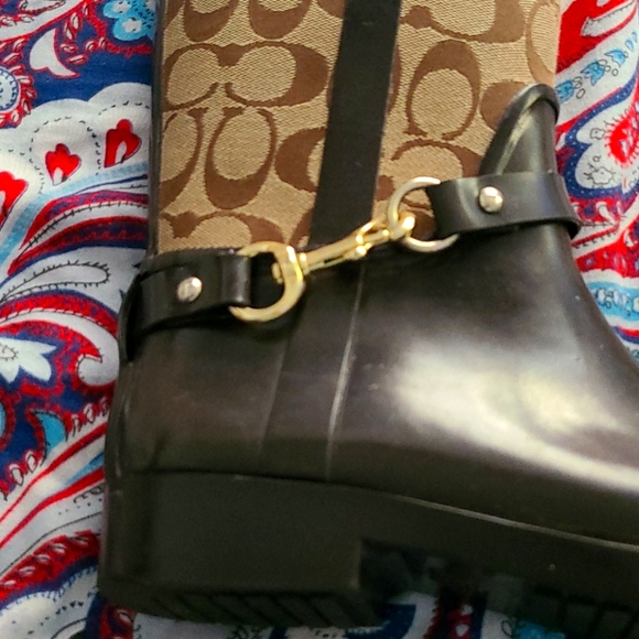 Coach ladies rain boots - Picture 3 of 5